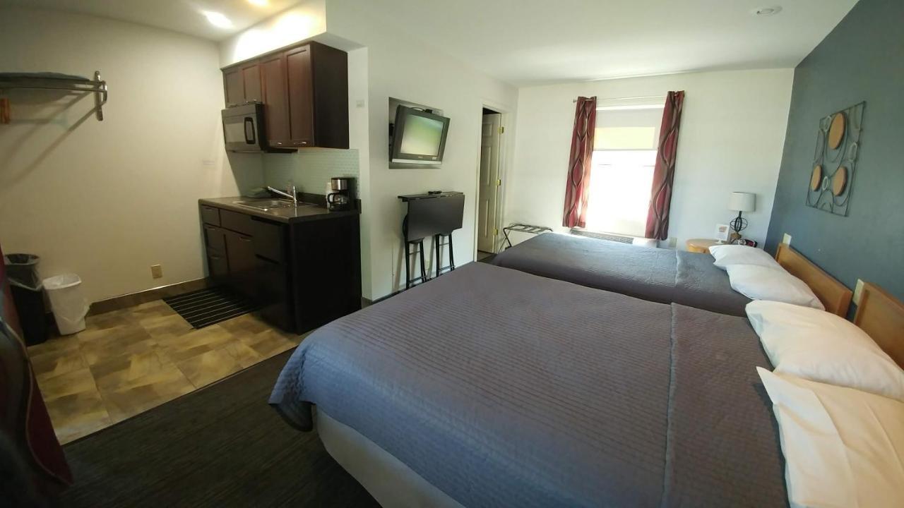 Motel 57 Sturgeon Bay Bagian luar foto