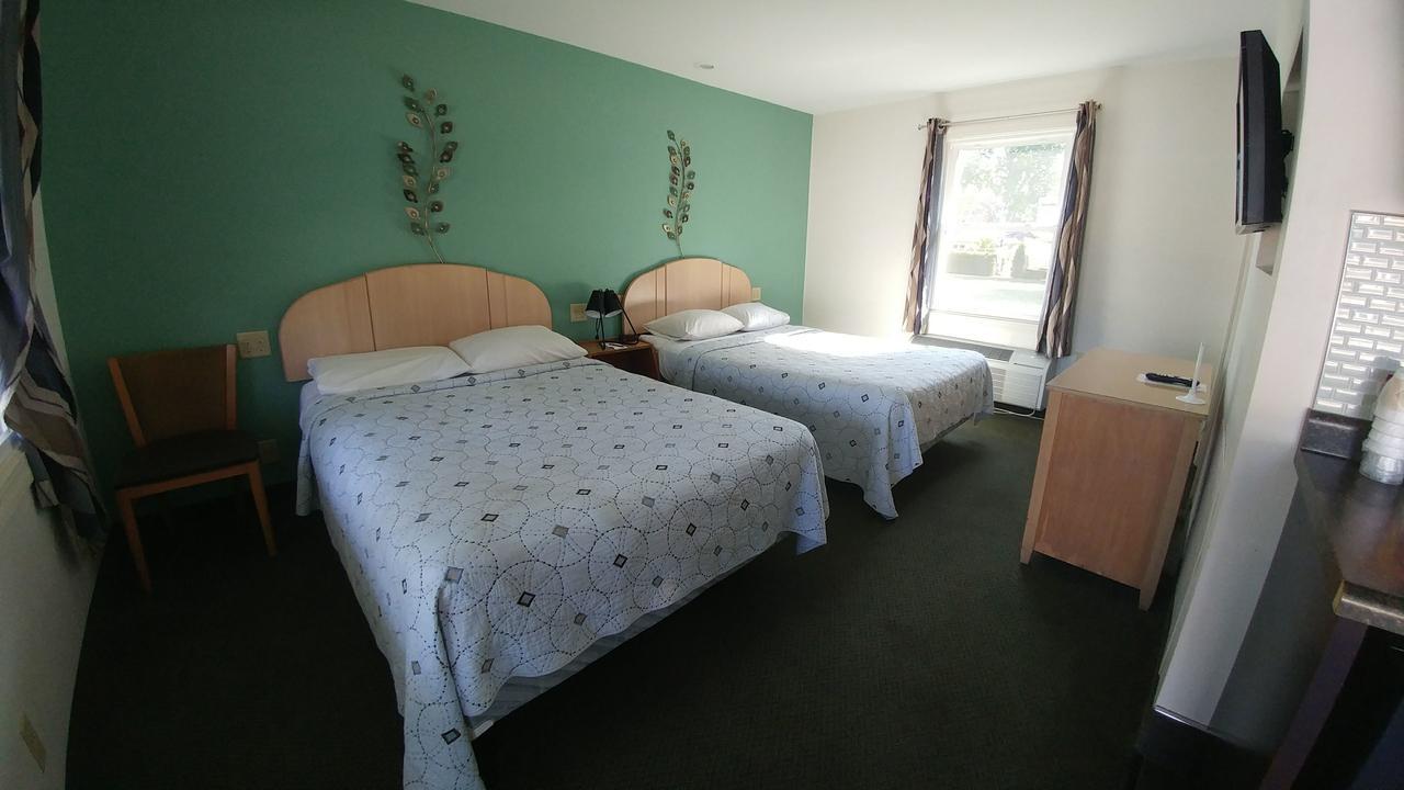Motel 57 Sturgeon Bay Bagian luar foto